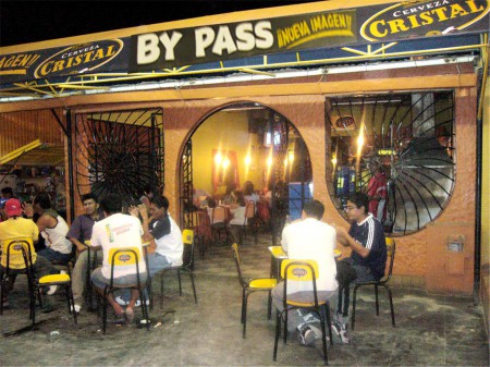 UNA NOCHE EN EL BY PASS